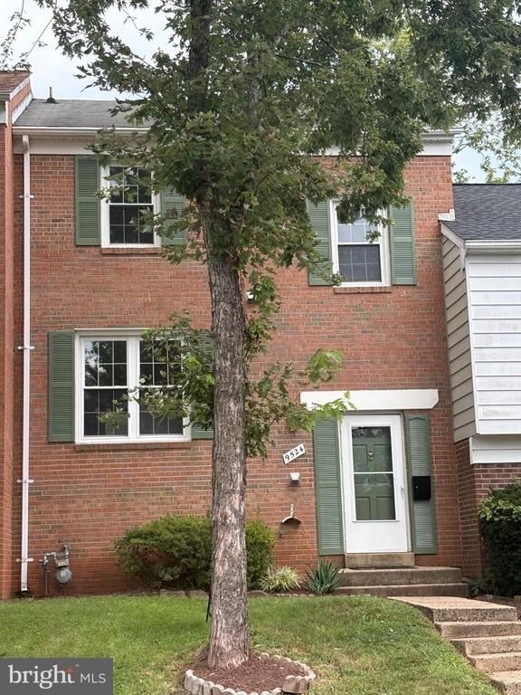 9524 Covington Place - Photo 4