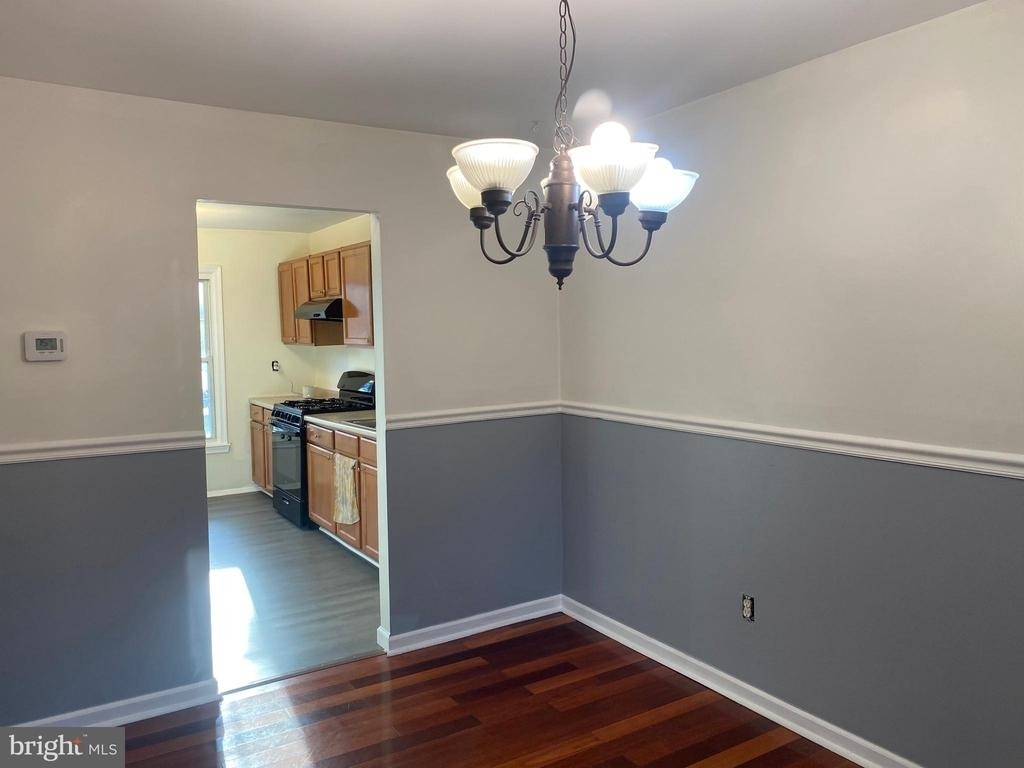 9524 Covington Place - Photo 2