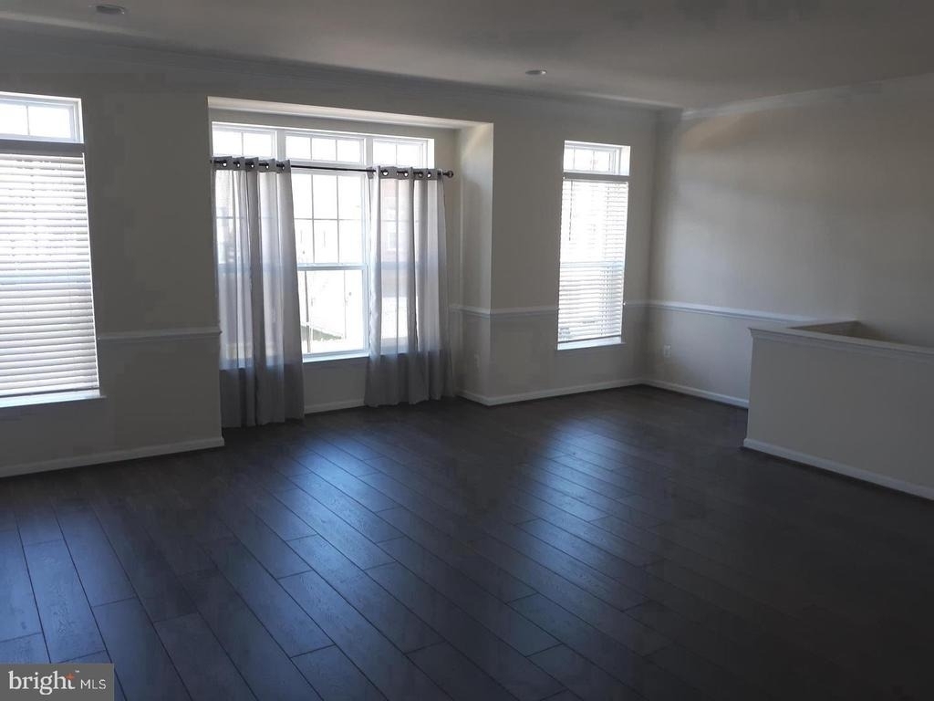 220 Apsley Terrace - Photo 4