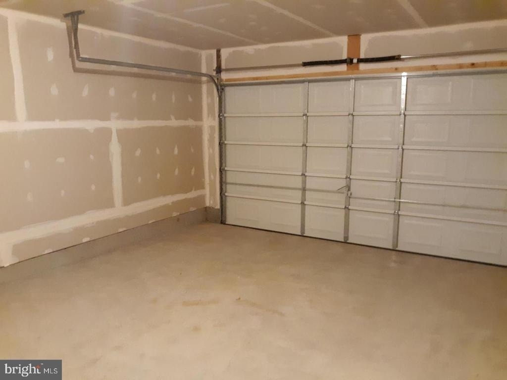220 Apsley Terrace - Photo 12