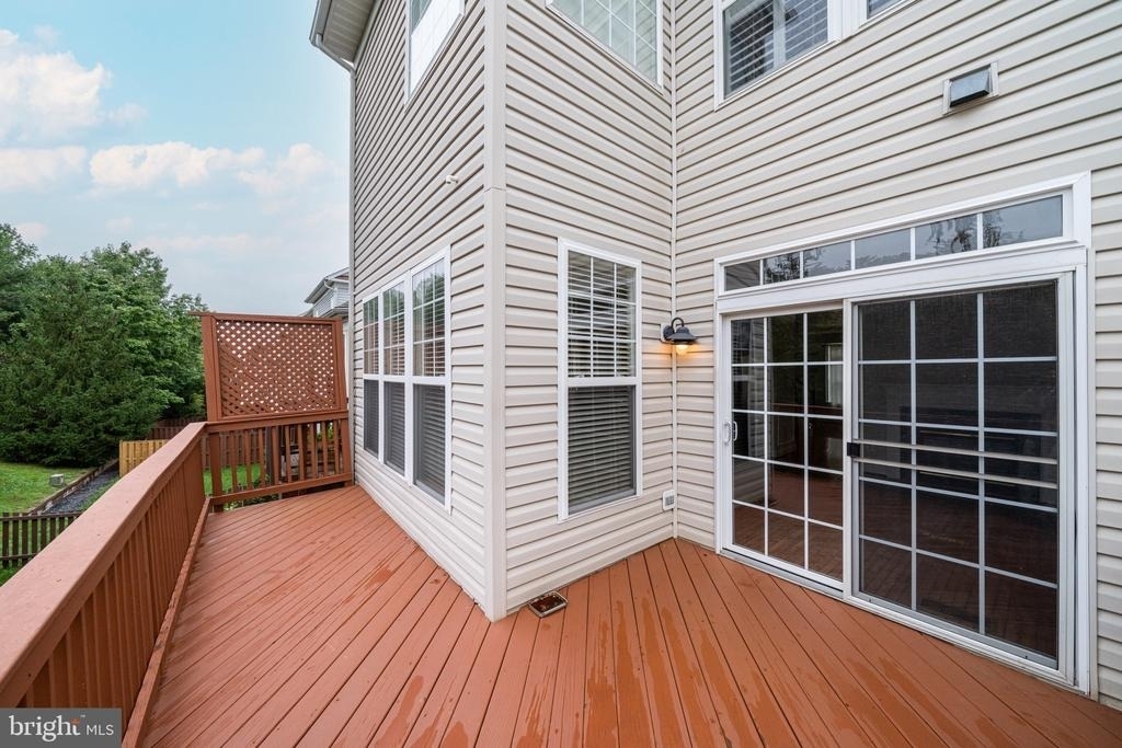 42988 Mill Race Terrace - Photo 37