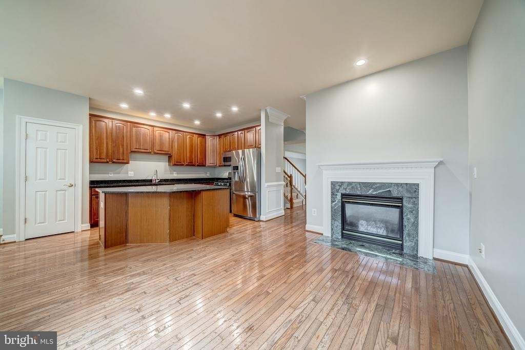 42988 Mill Race Terrace - Photo 15