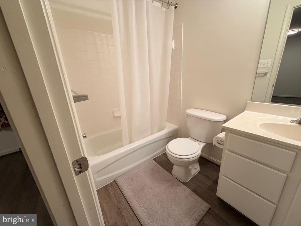 21784 Oakville Terrace - Photo 21