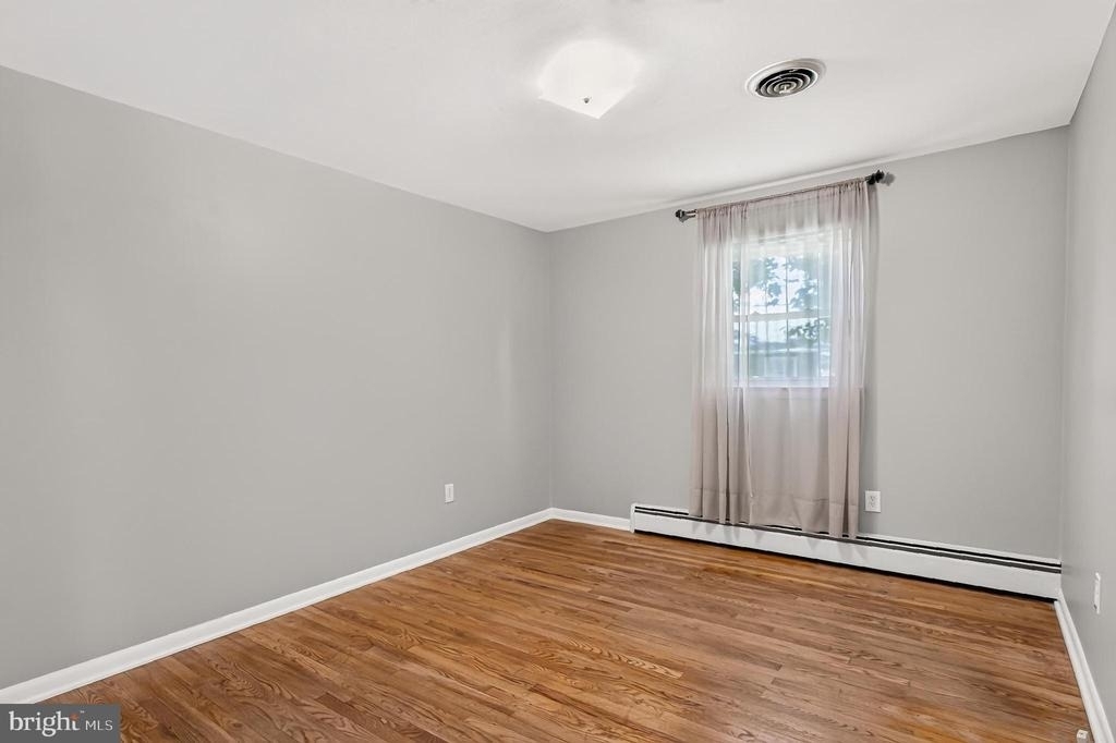 2843 Annandale Road - Photo 14