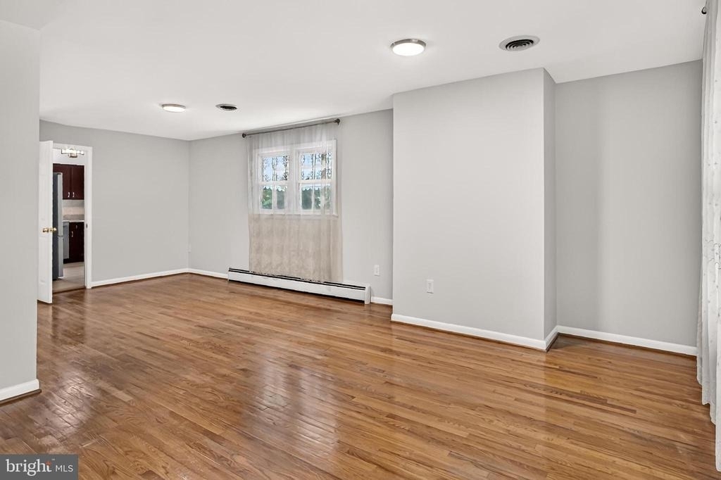 2843 Annandale Road - Photo 5