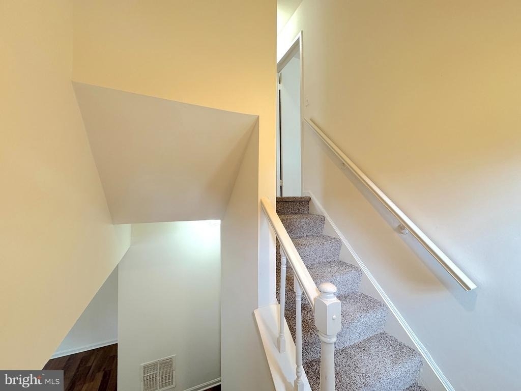 9642 Hagel Cir - Photo 1