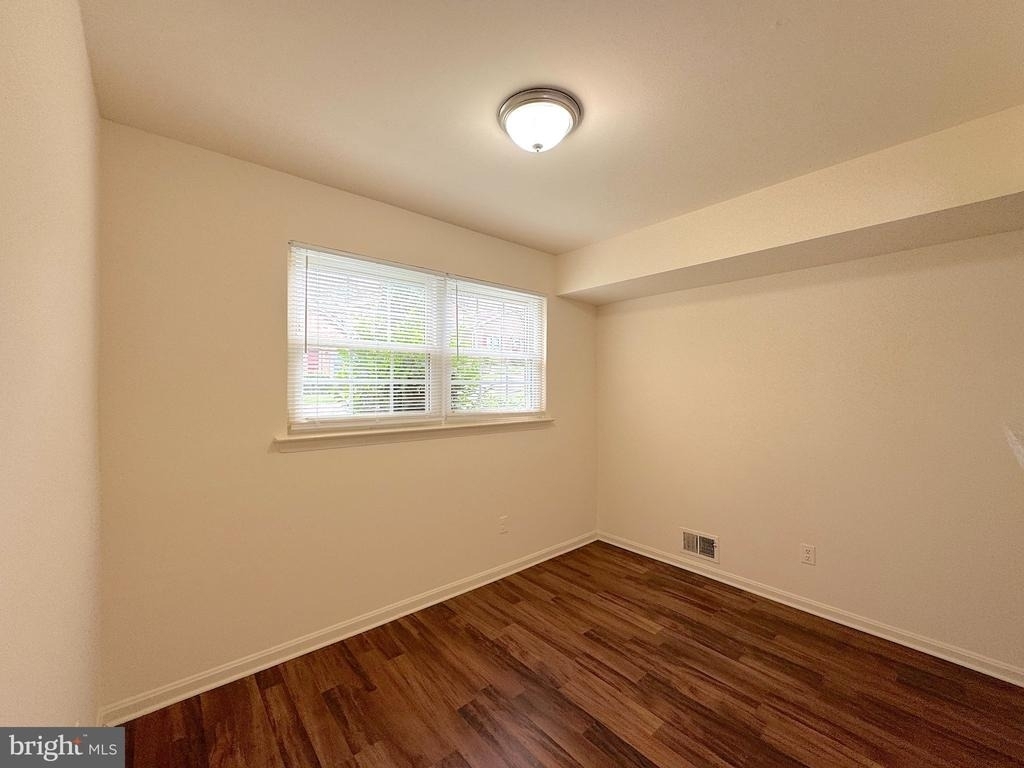 9642 Hagel Cir - Photo 9