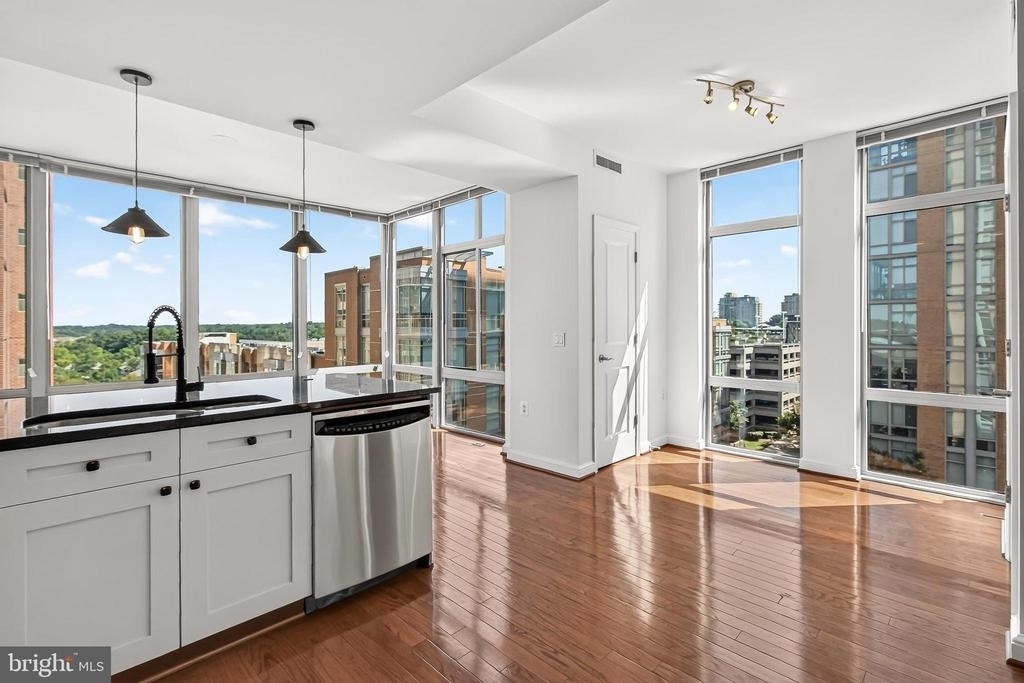 11990 Market Street - Photo 11