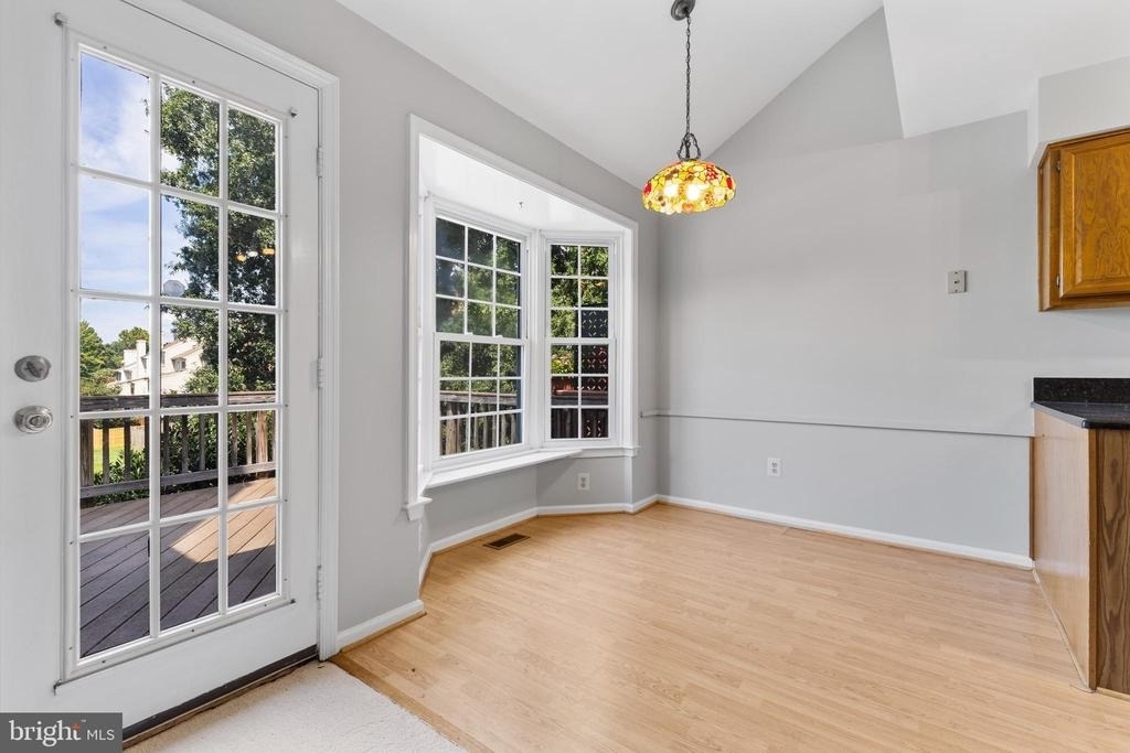 5142 Woodford Drive - Photo 17