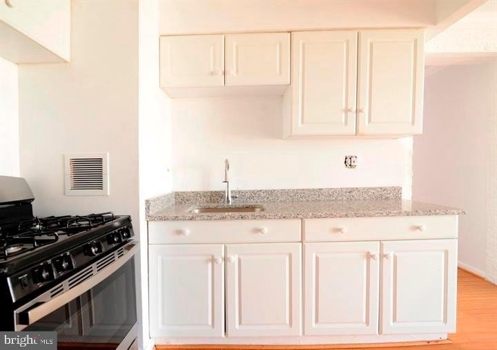 4345 Ivymount Court - Photo 9