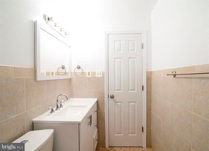 4345 Ivymount Court - Photo 13