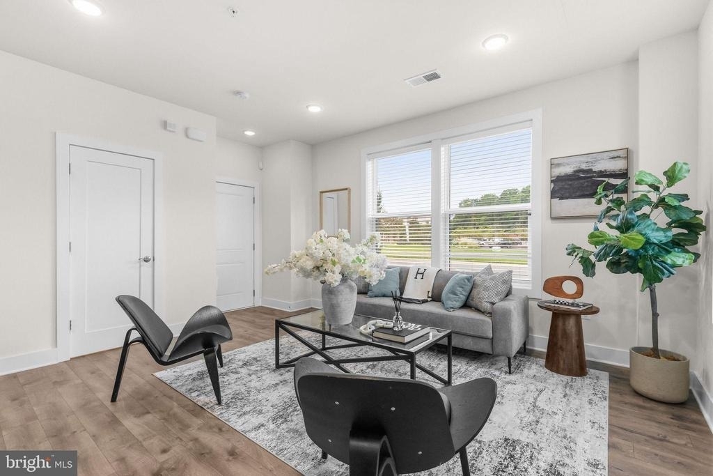 238 Van Buren Street - Photo 4