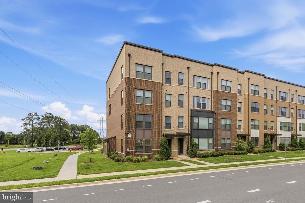 238 Van Buren Street - Photo 40
