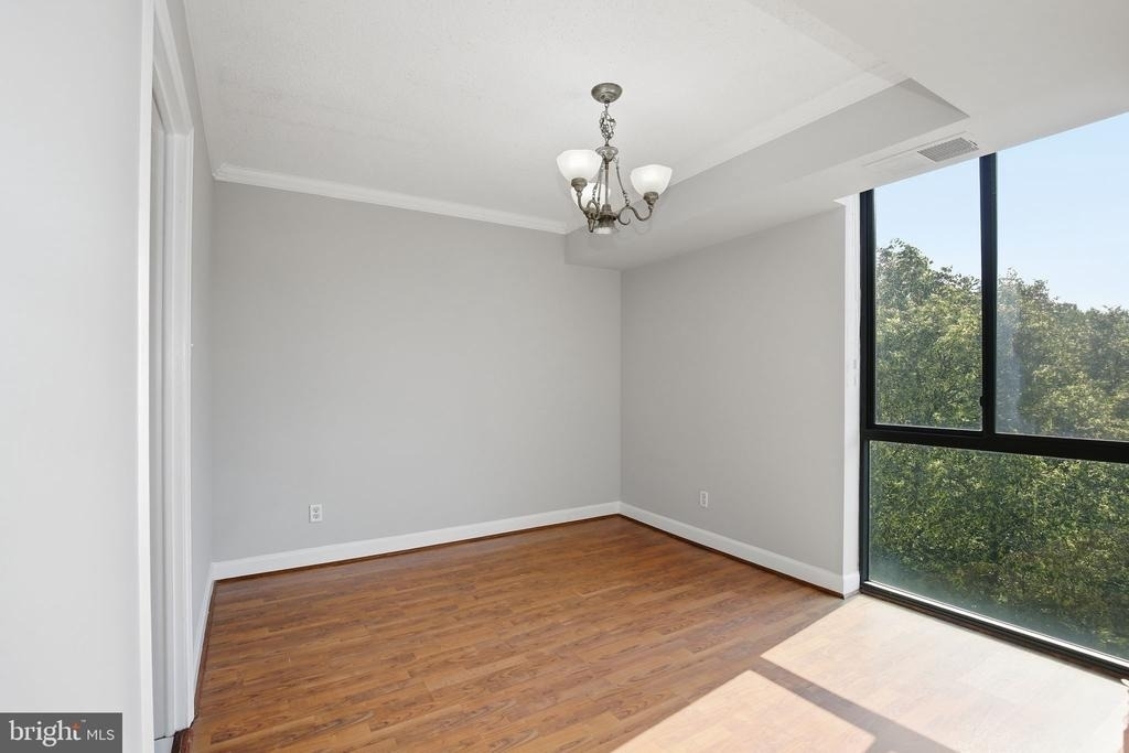 2300 Pimmit Drive - Photo 10