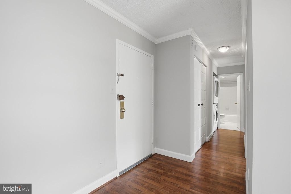 2300 Pimmit Drive - Photo 17