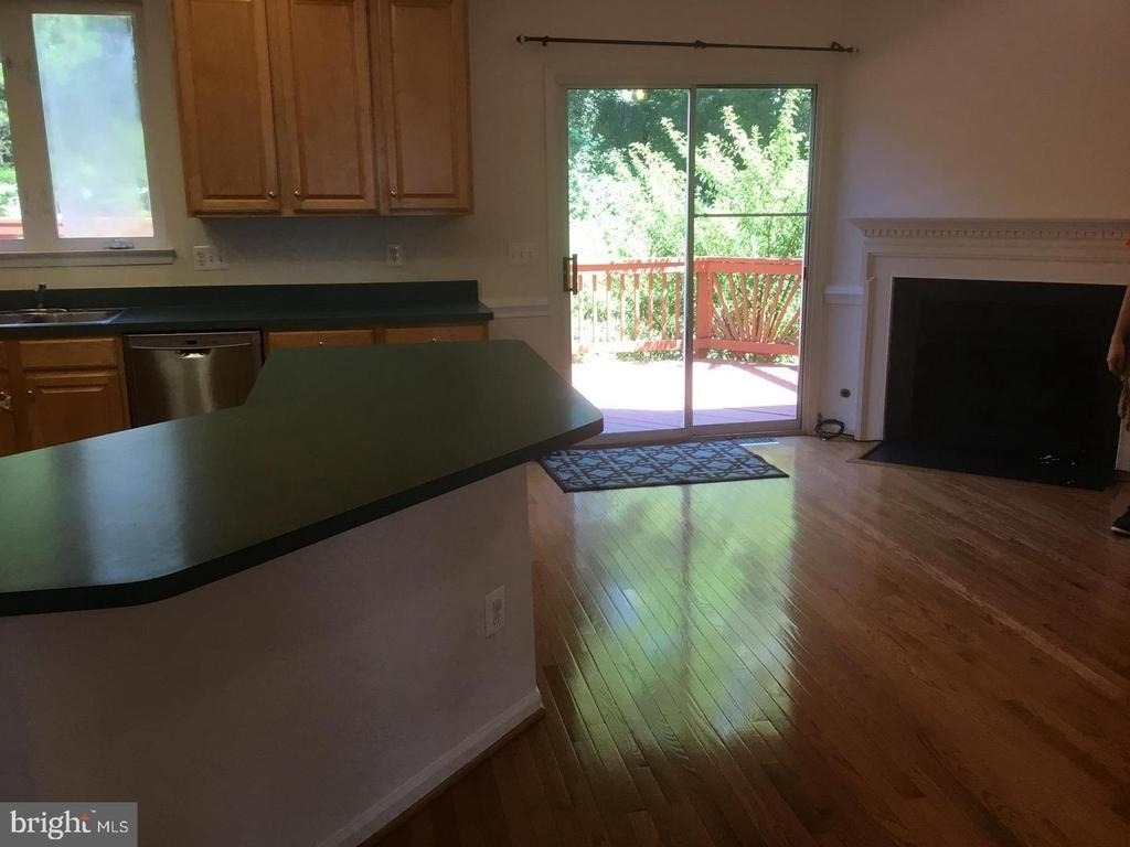 5271 Ballycastle Circle E - Photo 9