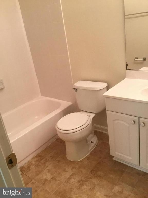 5271 Ballycastle Circle E - Photo 29