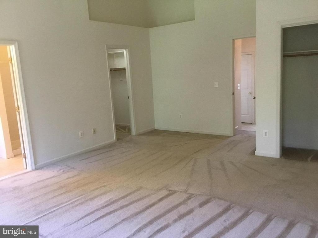 5271 Ballycastle Circle E - Photo 20