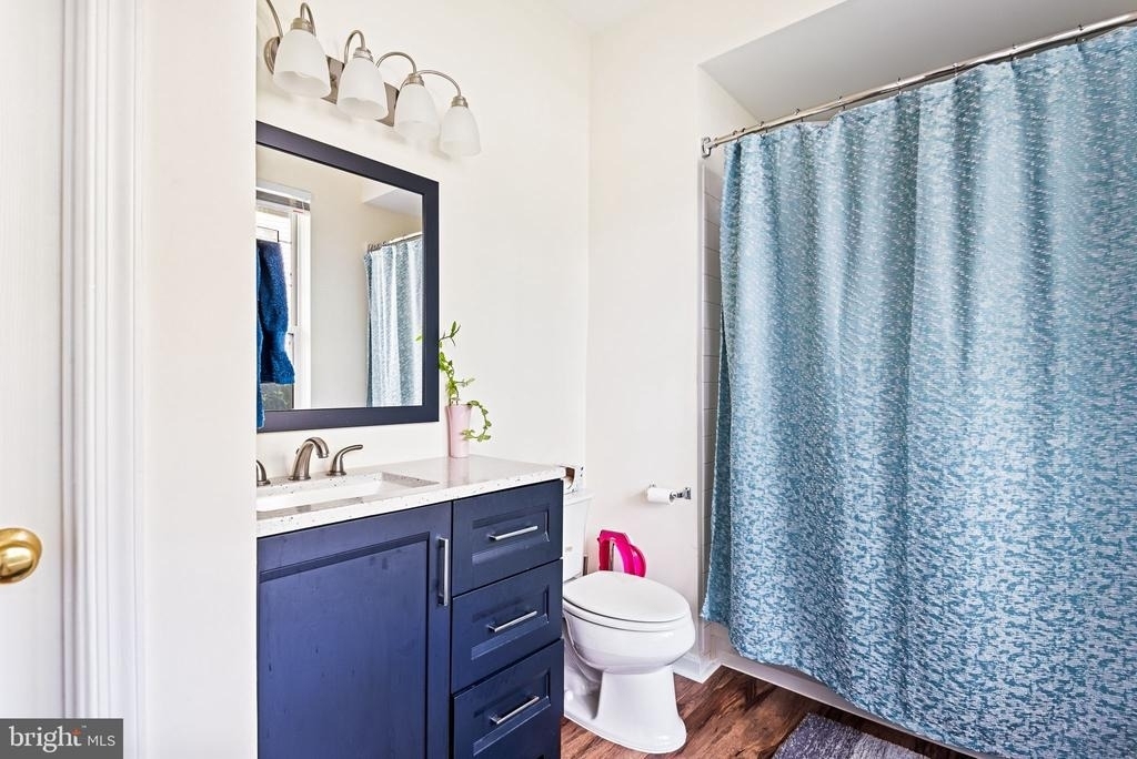 8202 Catbird Circle - Photo 14