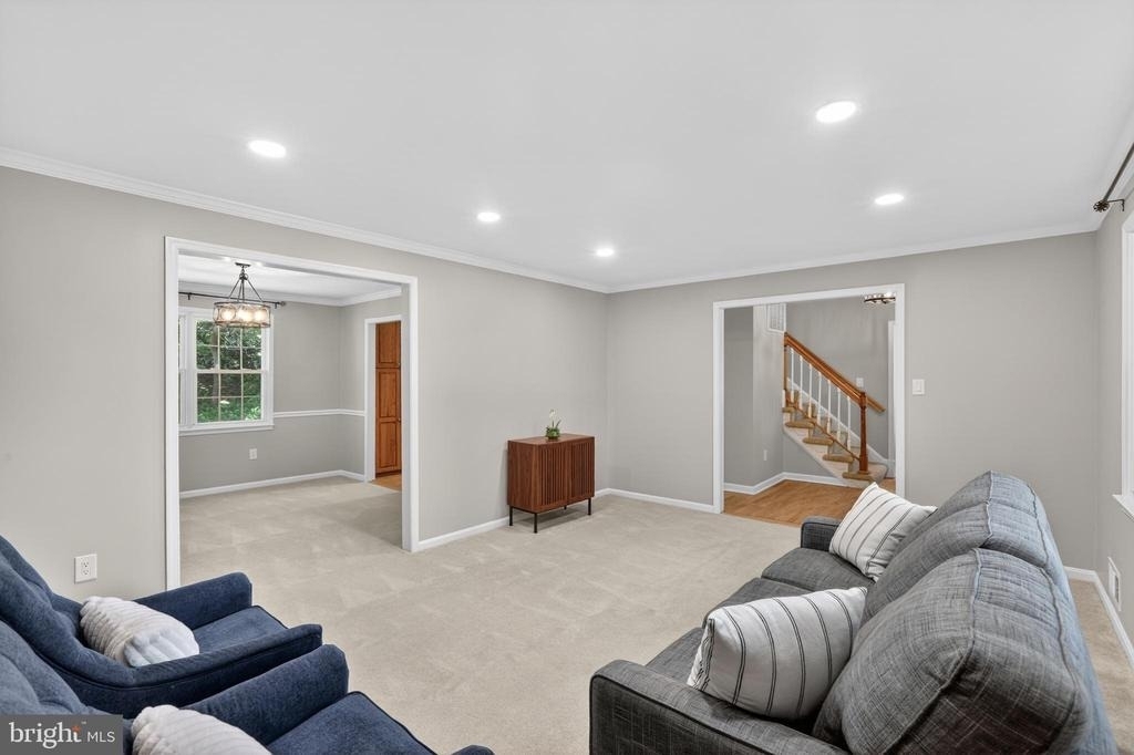 6710 Sydenstricker Road - Photo 12