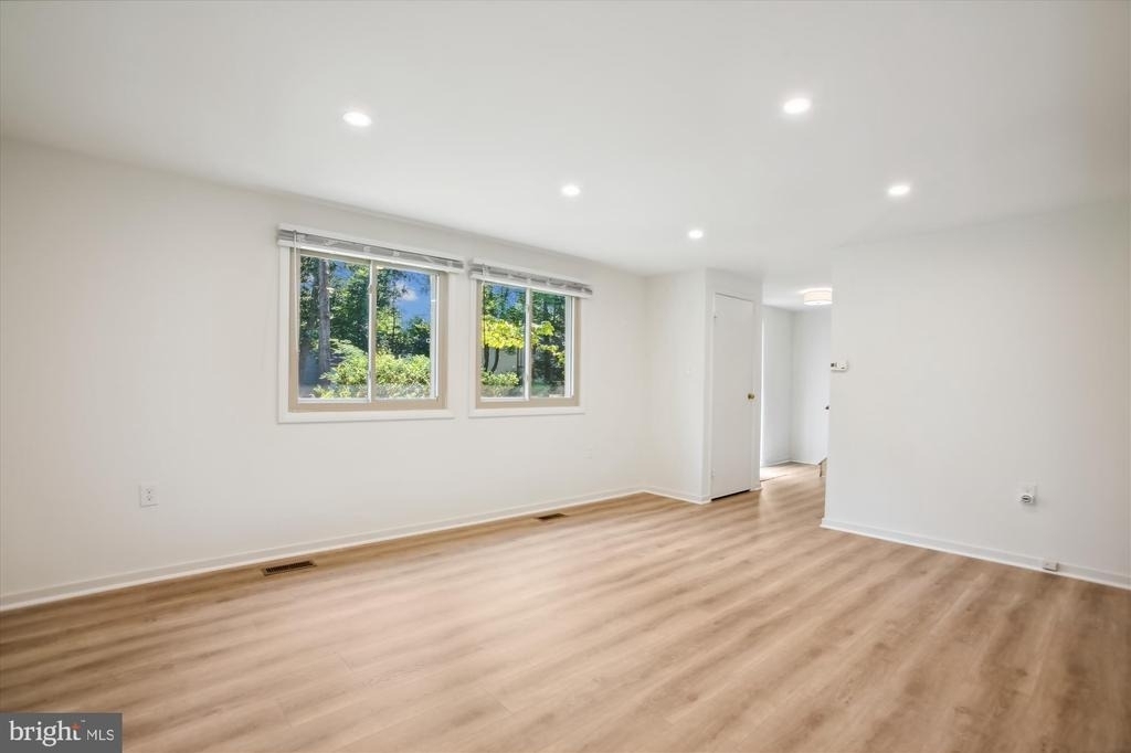 11571 Shadbush Court - Photo 6