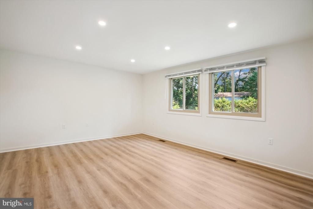 11571 Shadbush Court - Photo 5