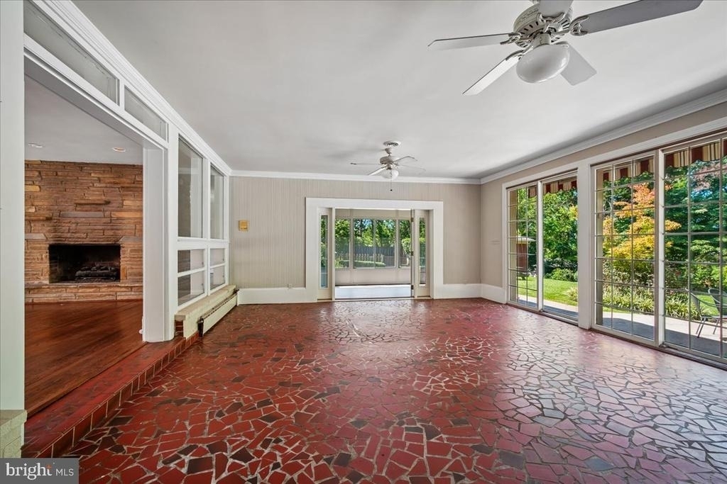 8106 W Boulevard Drive - Photo 24