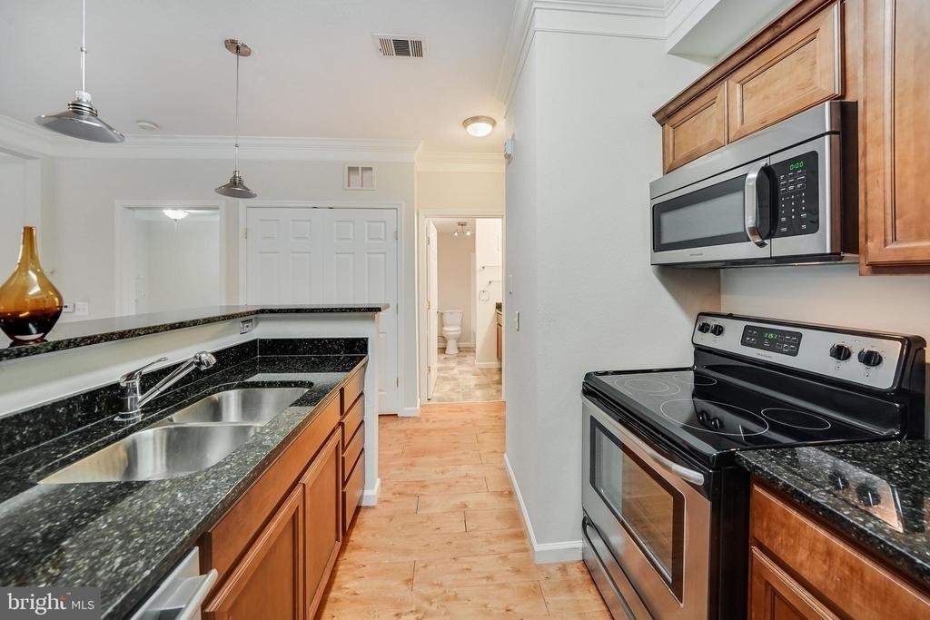 1550 Spring Gate Drive - Photo 4