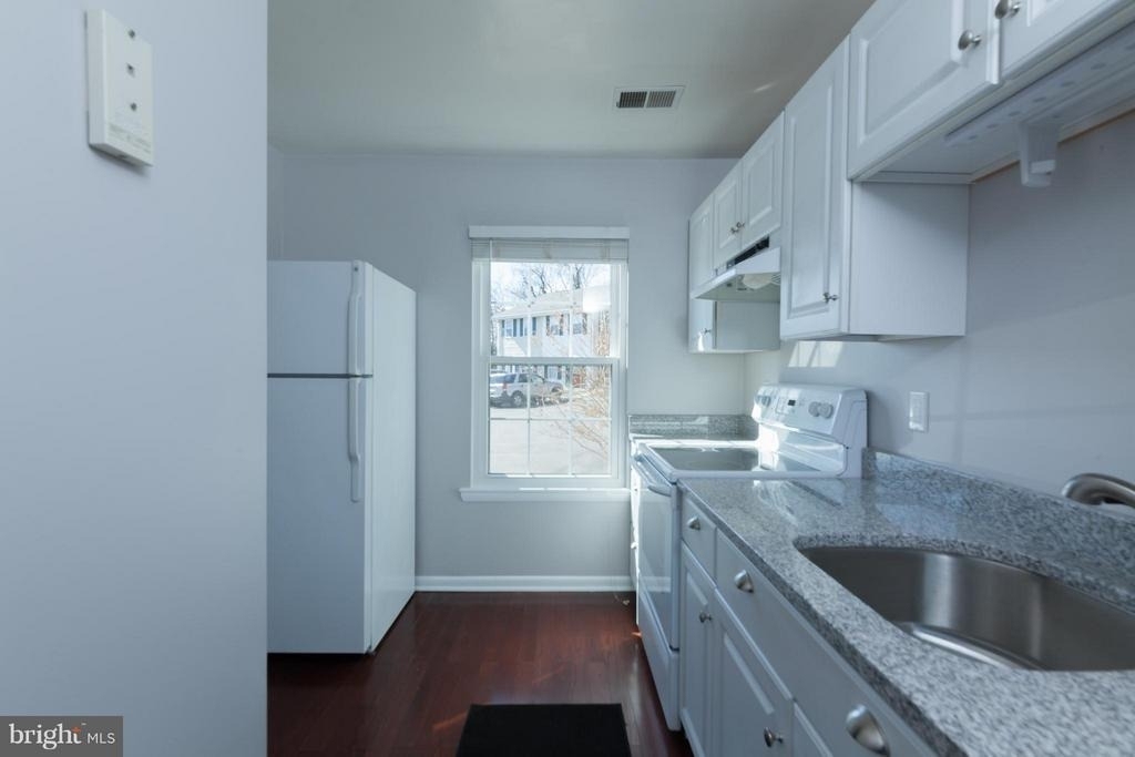 3 Kingsbridge Court - Photo 7