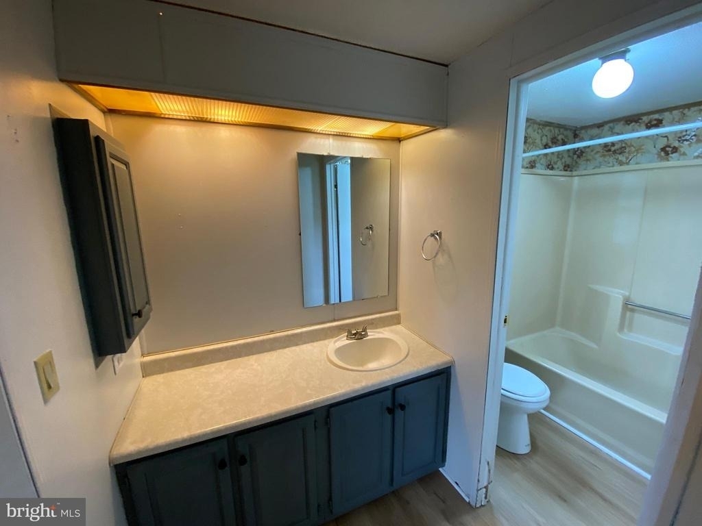 900 White Street - Photo 20