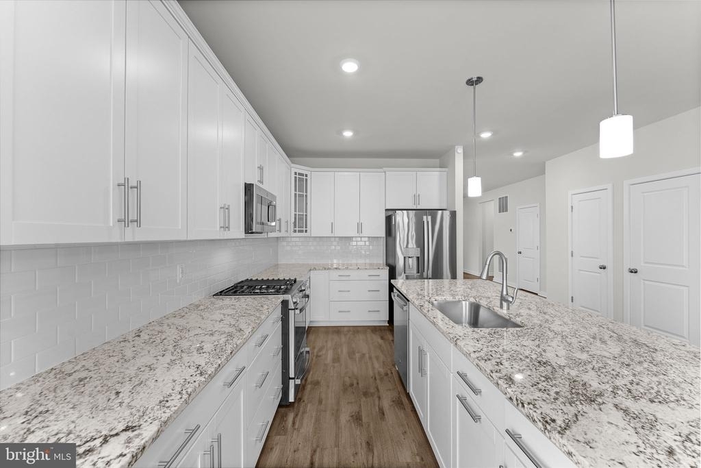 2047 - A Armstrong Terrace - Photo 12