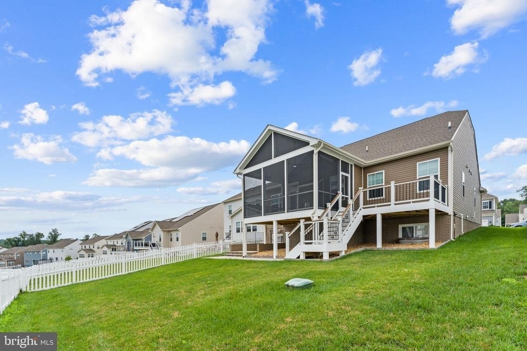 2047 - A Armstrong Terrace - Photo 43