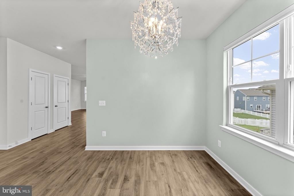 2047 - A Armstrong Terrace - Photo 8