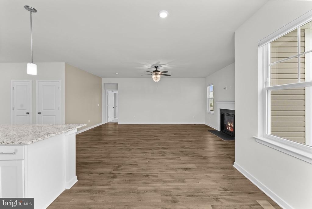 2047 - A Armstrong Terrace - Photo 15