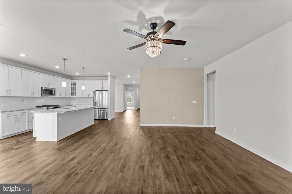 2047 - A Armstrong Terrace - Photo 19