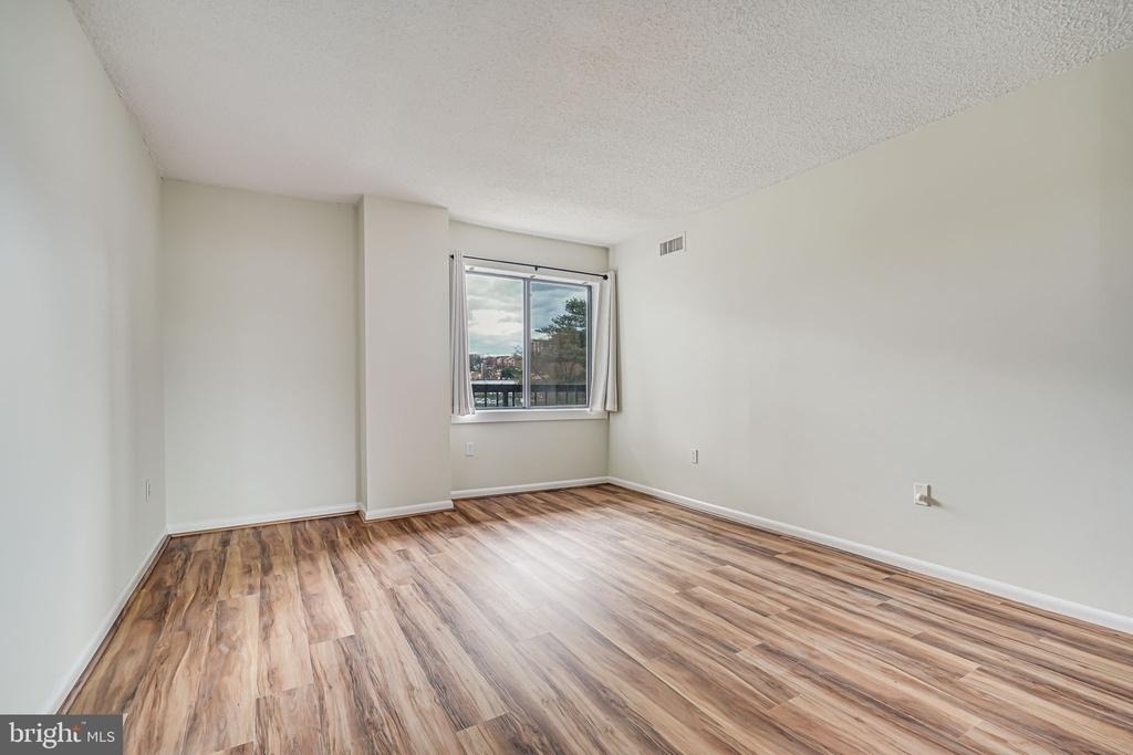 200 N Pickett Street - Photo 18