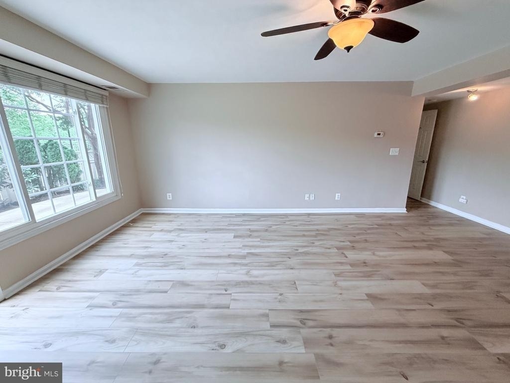 1425 N Van Dorn Street - Photo 12