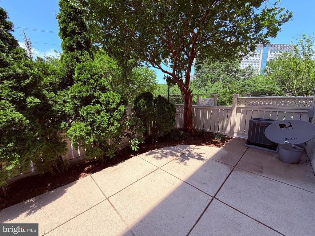 1425 N Van Dorn Street - Photo 30