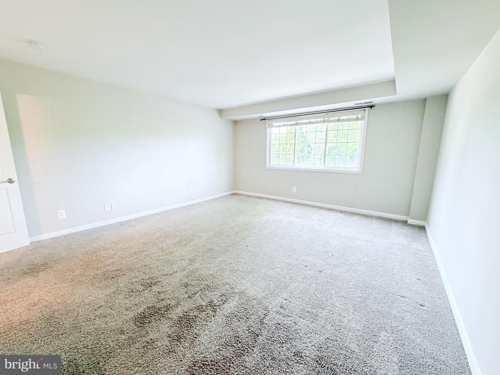 1425 N Van Dorn Street - Photo 17
