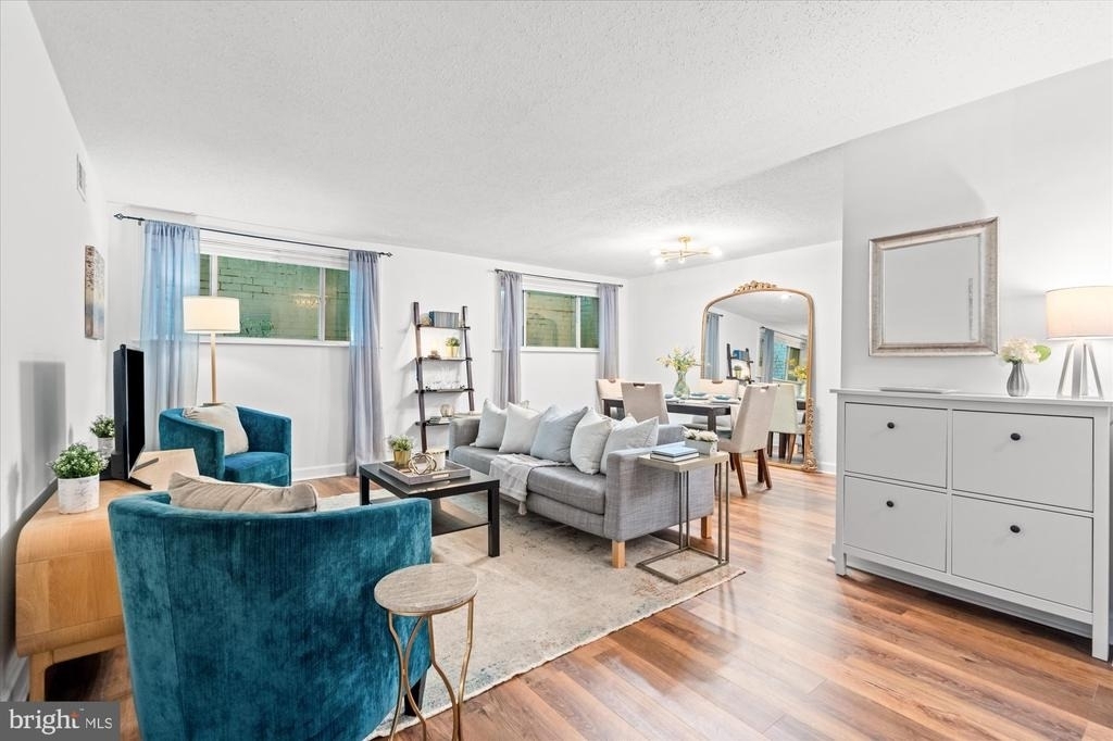 1730 Arlington Boulevard - Photo 3