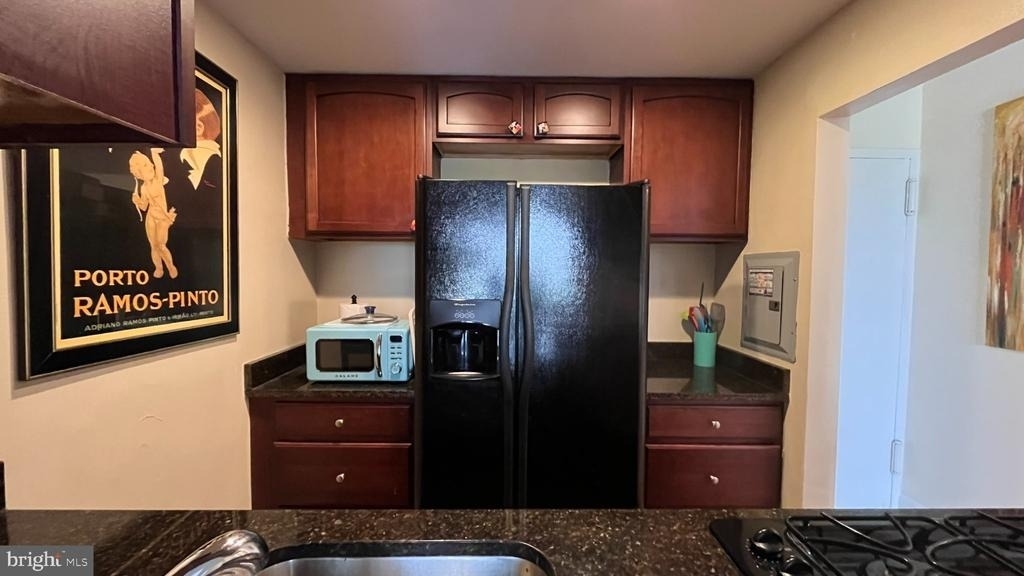 1121 Arlington Boulevard - Photo 11