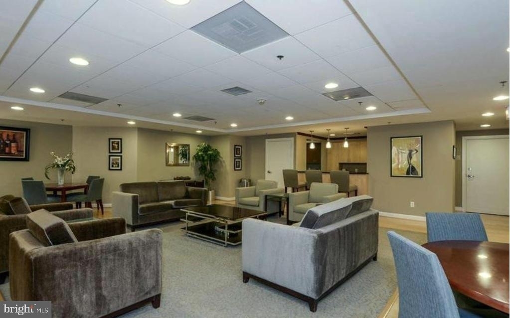 1020 Highland Street - Photo 19