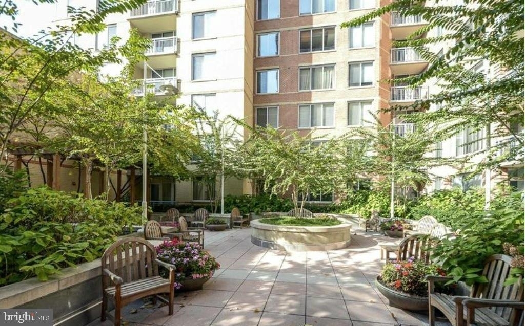 1020 Highland Street - Photo 24