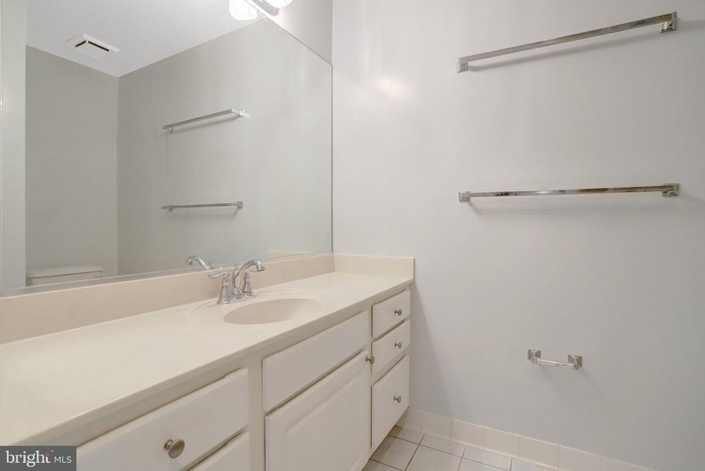6924 Fairfax Drive - Photo 24
