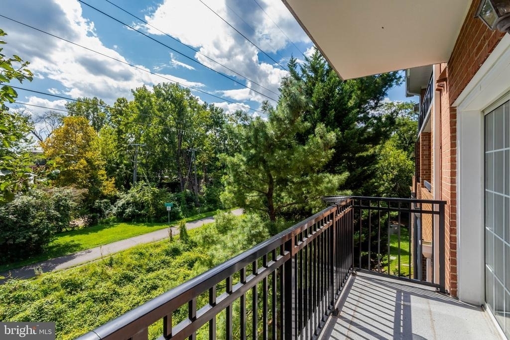 6924 Fairfax Drive - Photo 27