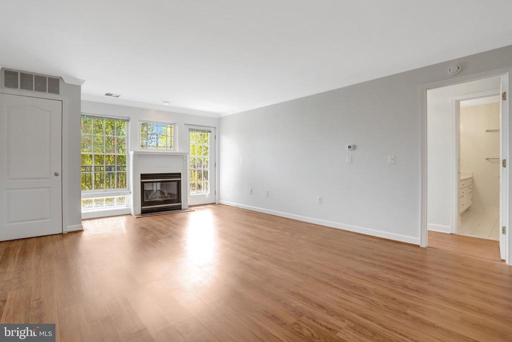 6924 Fairfax Drive - Photo 10