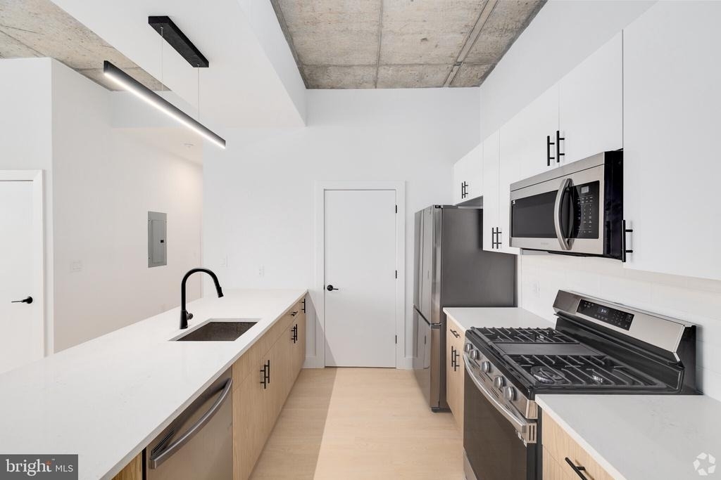 1222 N 2nd St - Photo 9