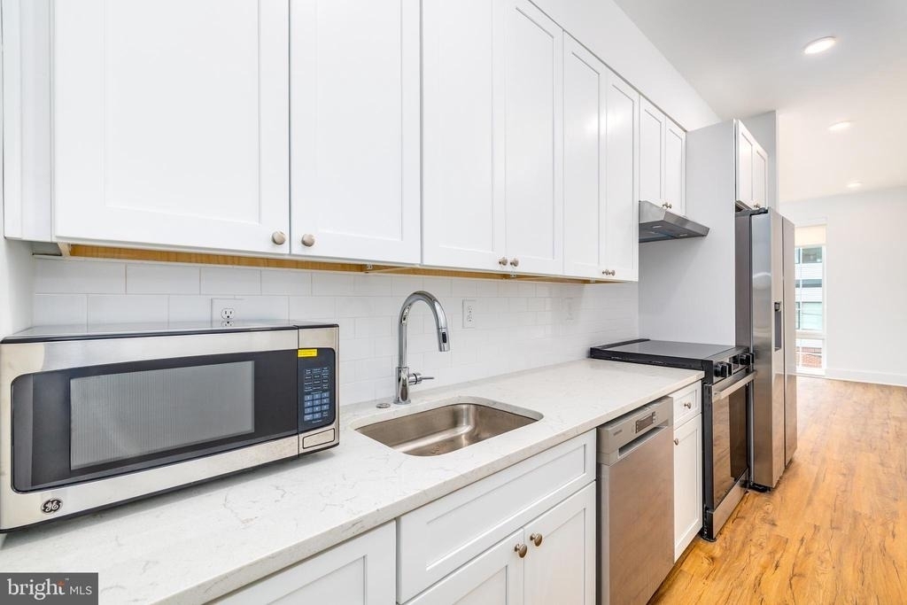 2101 Washington Ave - Photo 3