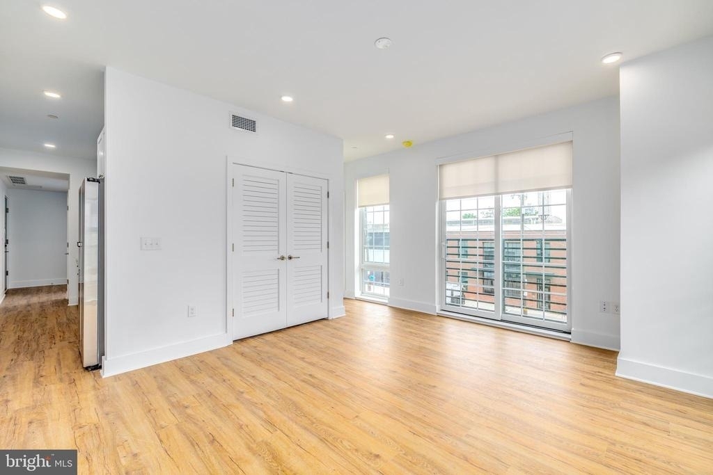 2101 Washington Ave - Photo 5