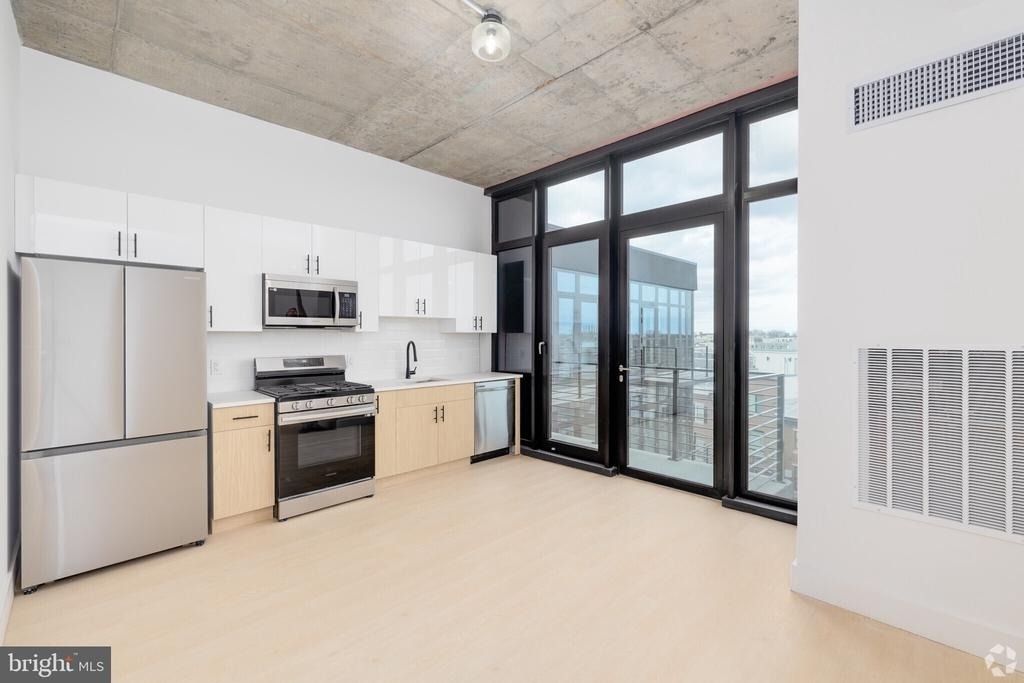 1222 N 2nd St - Photo 36